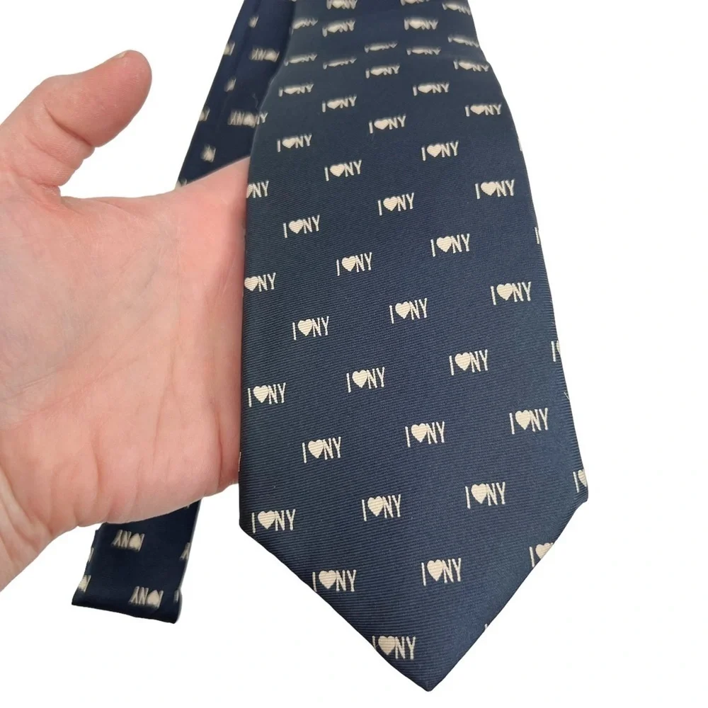 I Love NY Navy Blue Roberto Capucci Silk Men’s Necktie